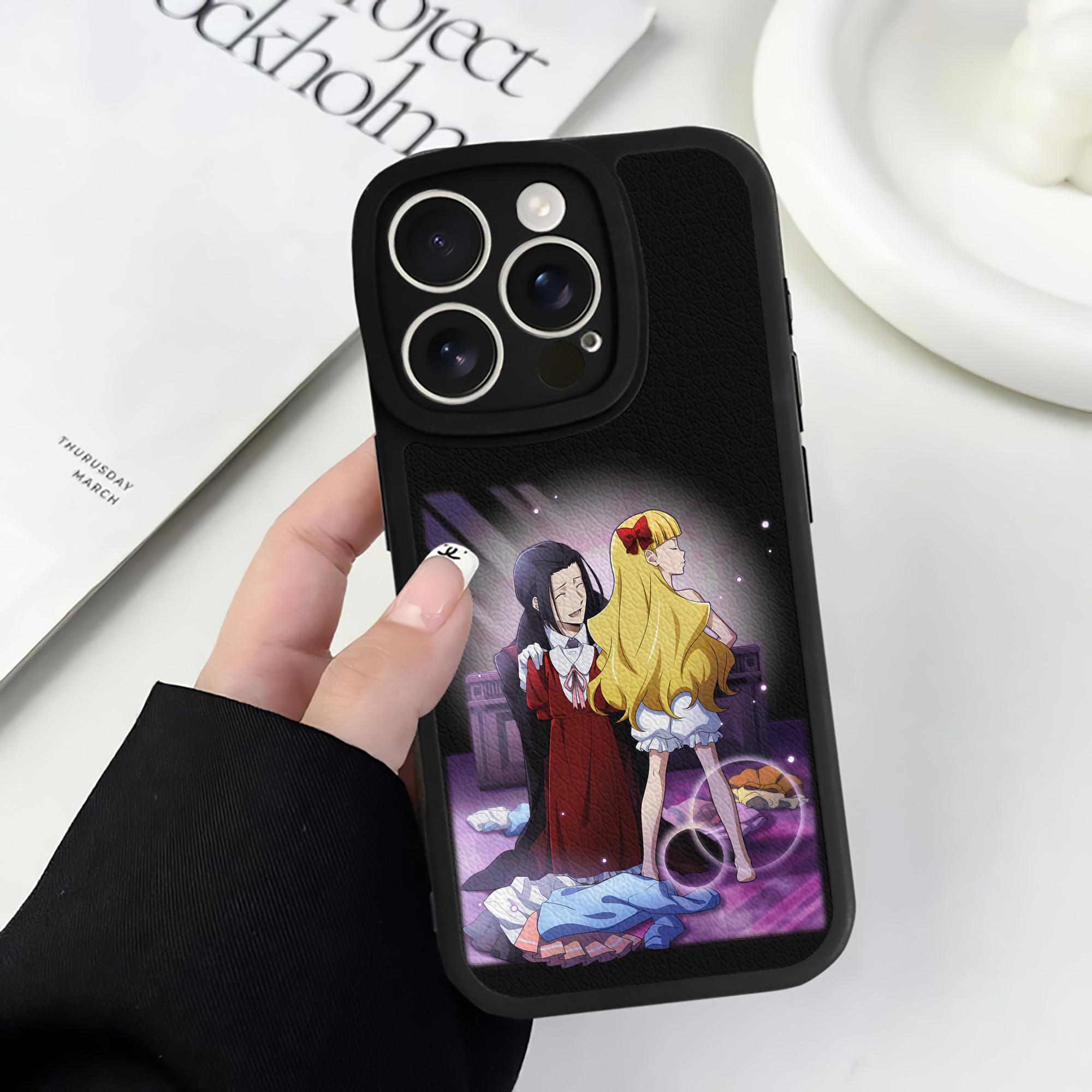 （画像用） 文豪ストレイドッグス Bungo Stray Dogs 【iPhone 16シリーズ対応】シリコンスマホケース（レザー調） 材質：シリコン